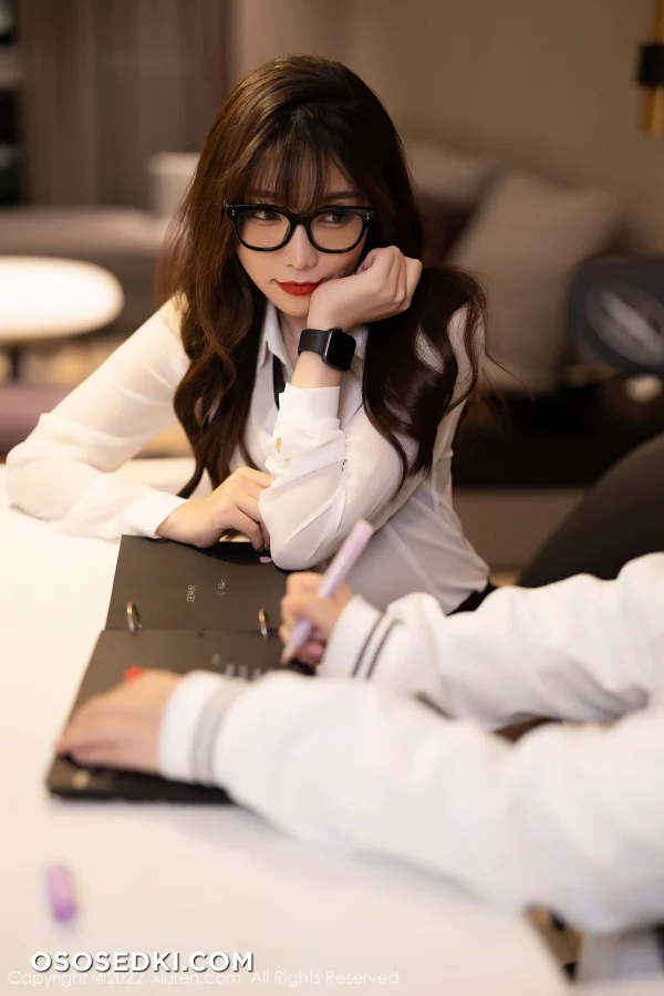 [XiuRen秀人网] 2022.04.28 NO.4943 芝芝Booty - Photo 1