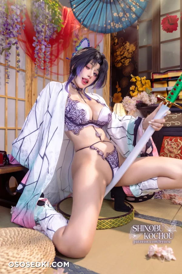 Byoru - Shinobu Kocho - Demon Slayer - Photo 13