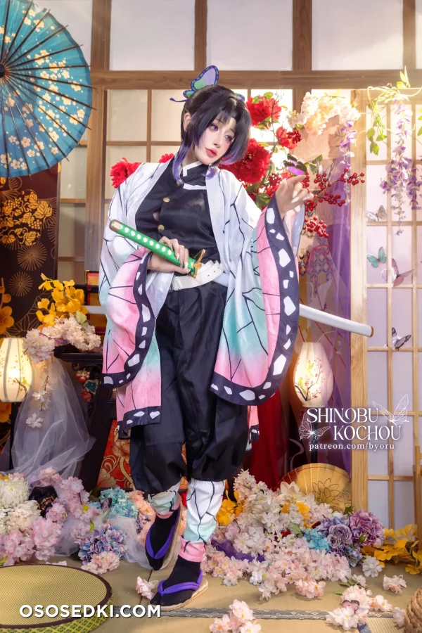 Byoru - Shinobu Kocho - Demon Slayer - Photo 45