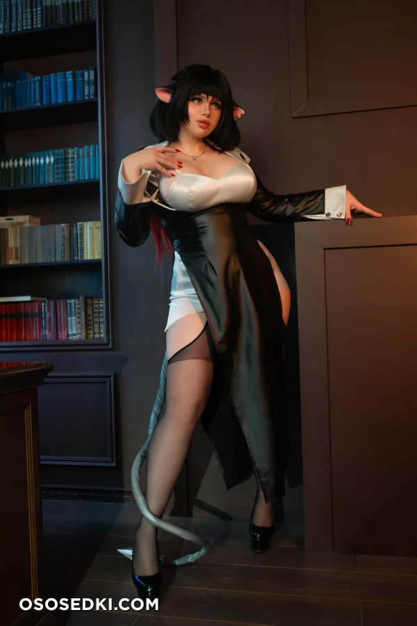 Alice Cosplay  Your Personal Succubus - Jane Doe - Zenless Zone Zero - Photo 1