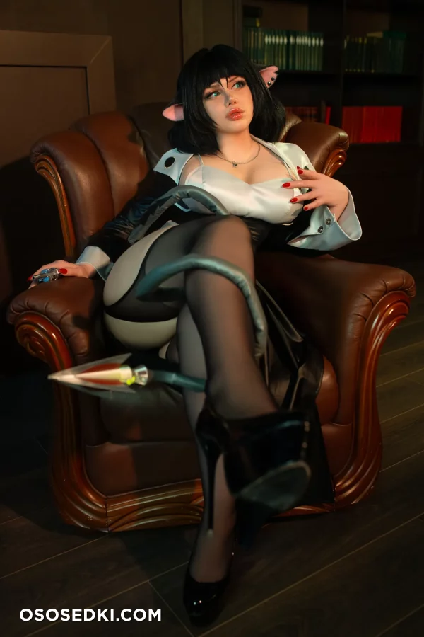 Alice Cosplay  Your Personal Succubus - Jane Doe - Zenless Zone Zero - Photo 23