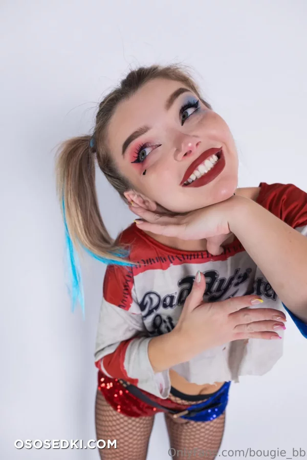 Brie Belle - Harley Quinn - Batman - Photo 1