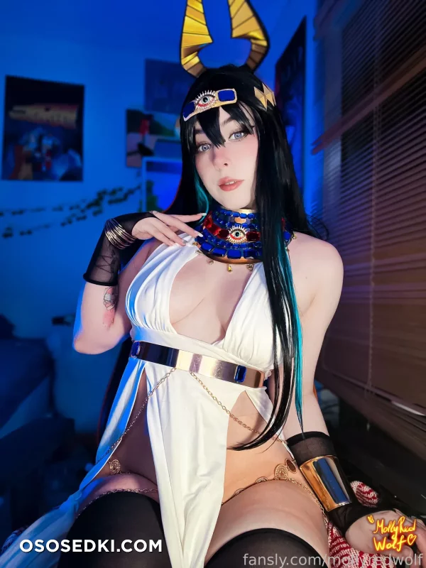 Molly Red Wolf - Anubis - Photo 12