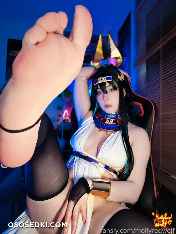 Molly Red Wolf - Anubis - Photo 15