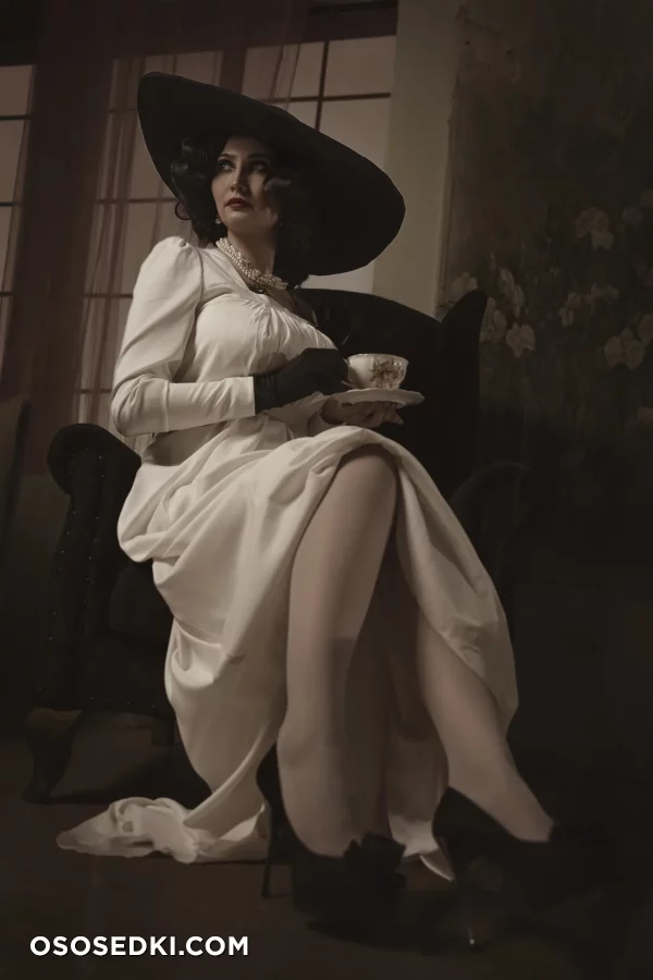 Julius Drow - Alcina Dimitrescu - Resident Evil  Biohazard - Photo 42