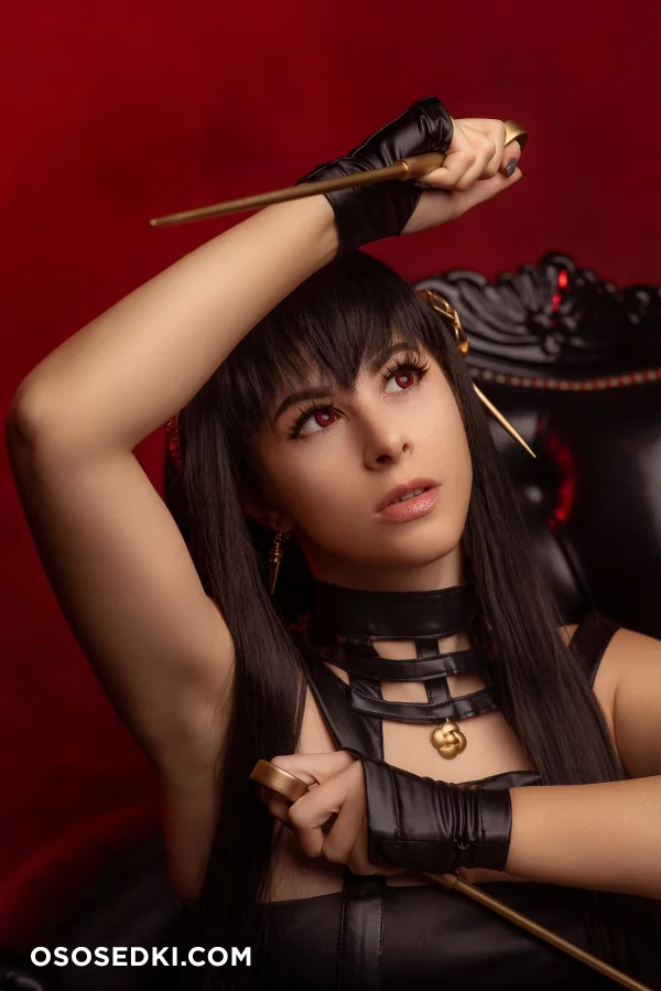 Yuna Kairi - Yor Forger - Spy X Family - Photo 3