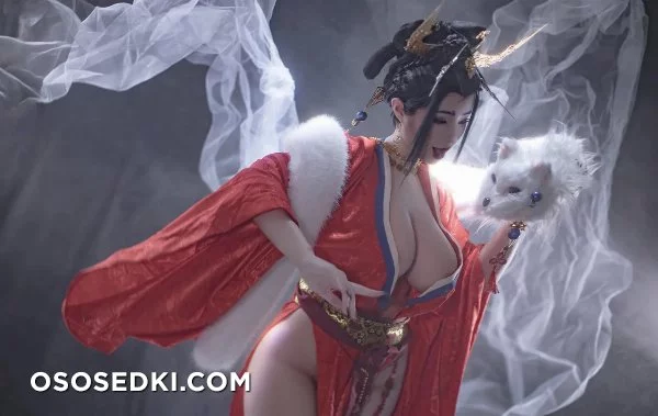 Titi Cosplay - Photo 17