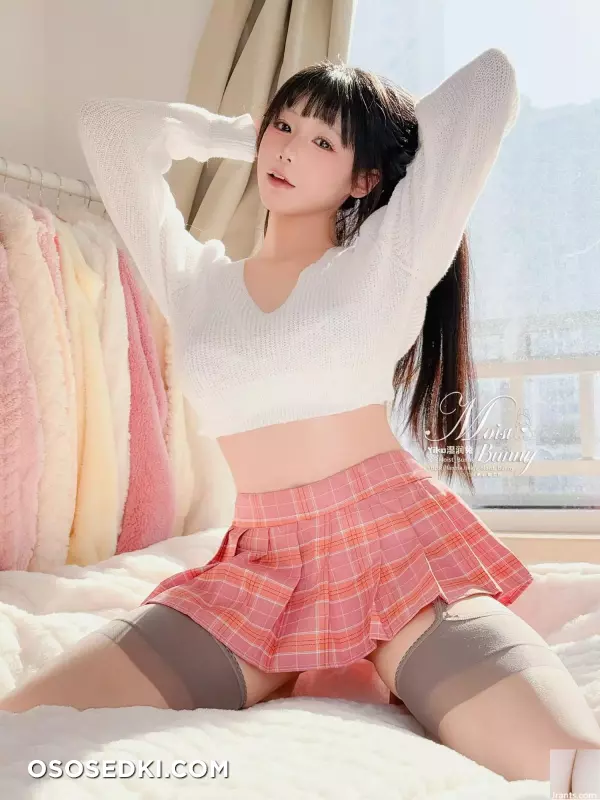 Welfare Girl Bite a Rabbit Girl  - Photo 47