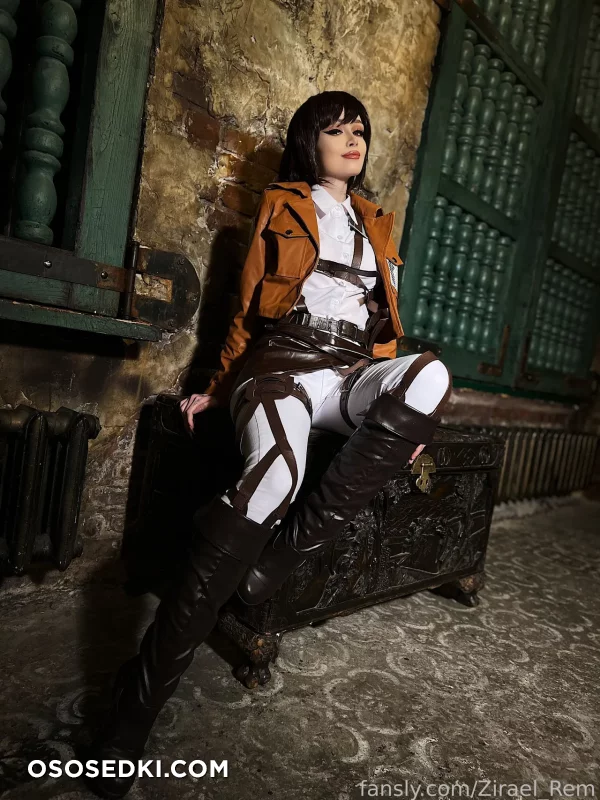 Zirael Rem - Sasha Blouse - Shingeki No Kyojin  Attack On Titan - Photo 30