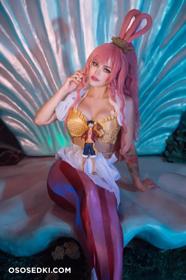 Kalinka Fox  Christina Fink - Shirahoshi - One Piece - Photo 1