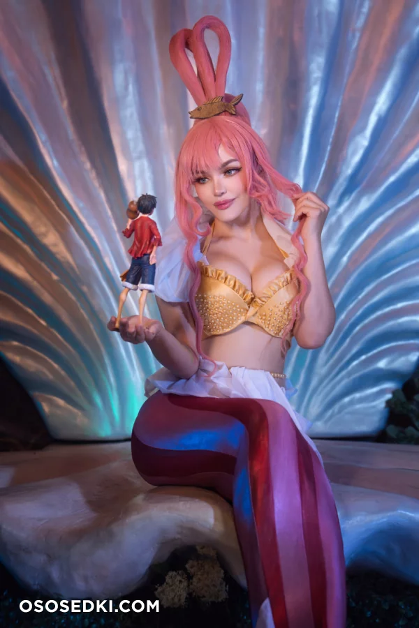 Kalinka Fox  Christina Fink - Shirahoshi - One Piece - Photo 12