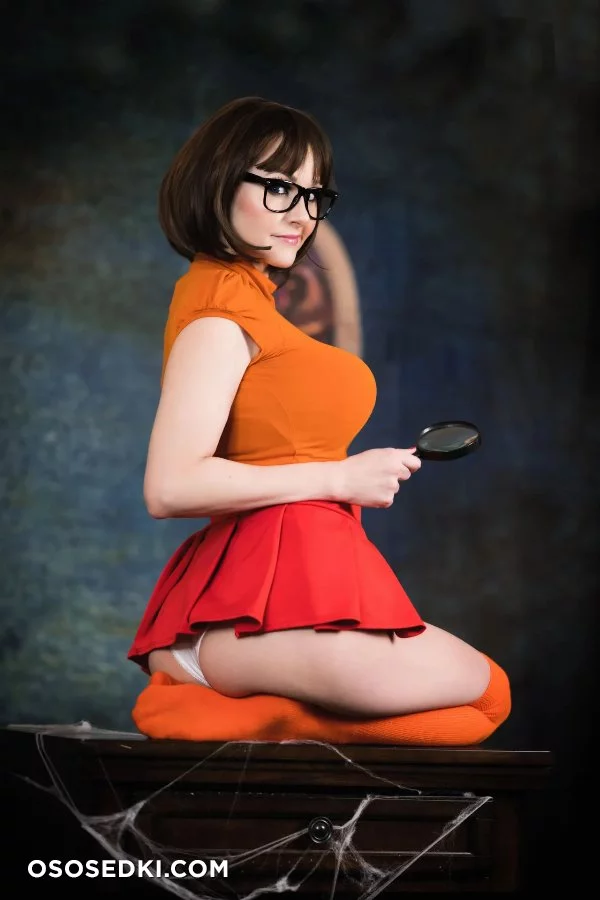 Angie Griffin - Velma Dinkley - Scooby-doo - Photo 5