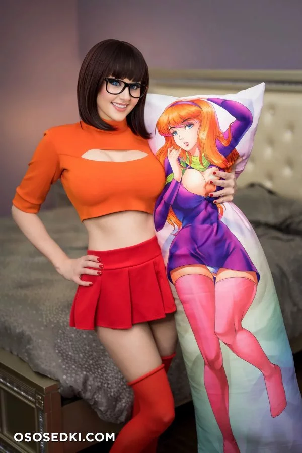 Angie Griffin - Velma Dinkley - Scooby-doo - Photo 54