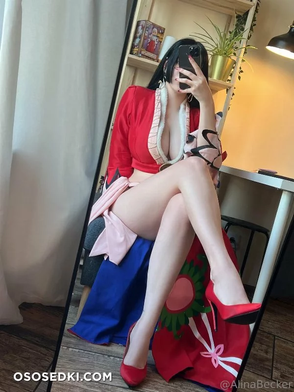 Alina Becker - Boa Hancock - One Piece - Photo 30