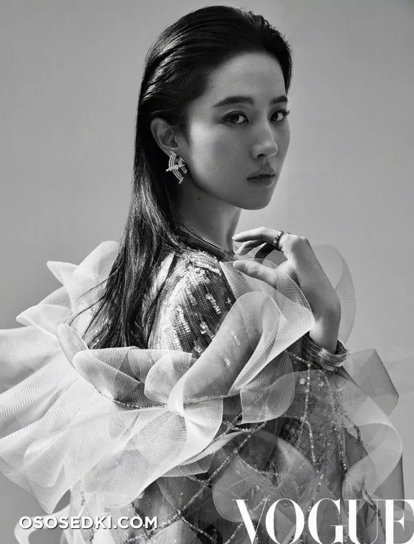 Liu Yifei - Photo 25