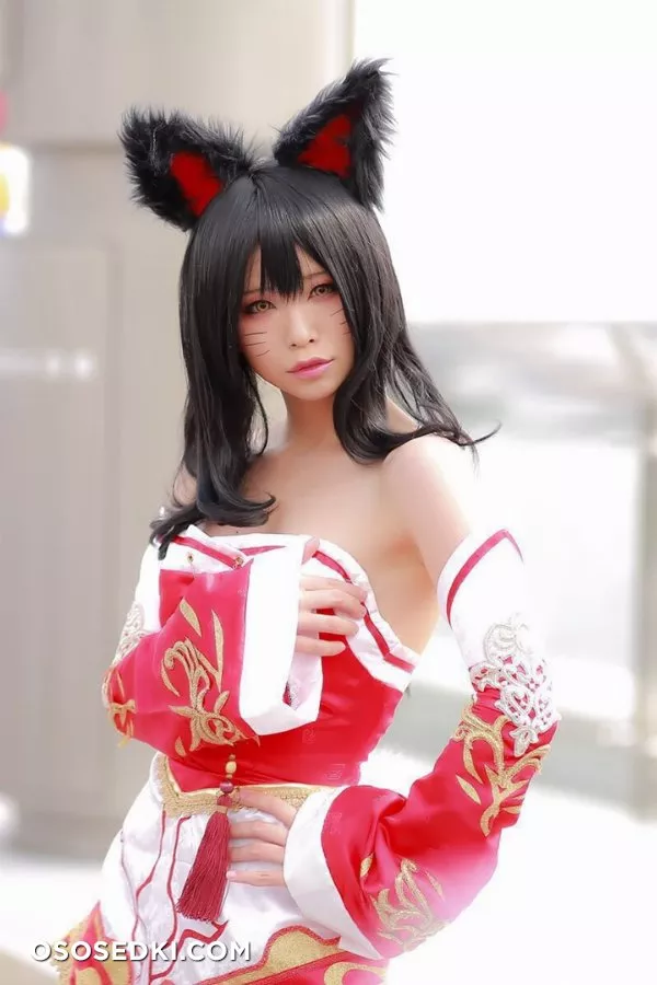 Ahri - Photo 7