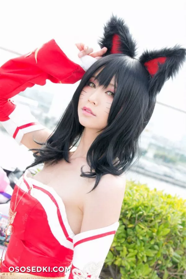 Ahri - Photo 9