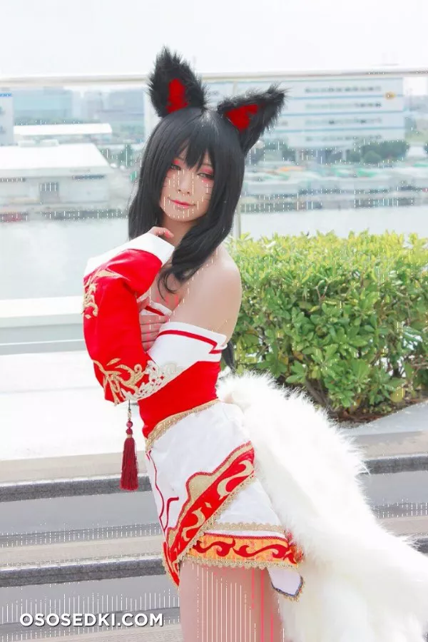 Ahri - Photo 27