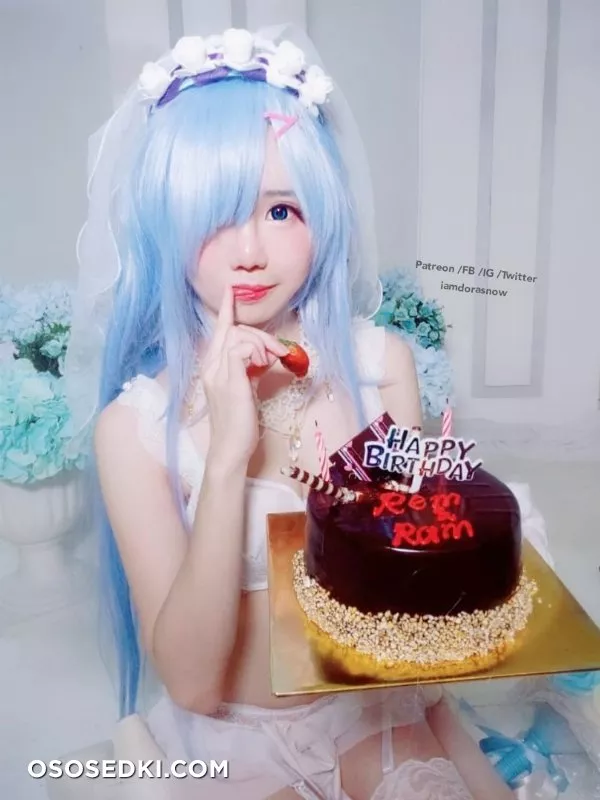 Sally-Dorasnow - Rem Birthday - Photo 1