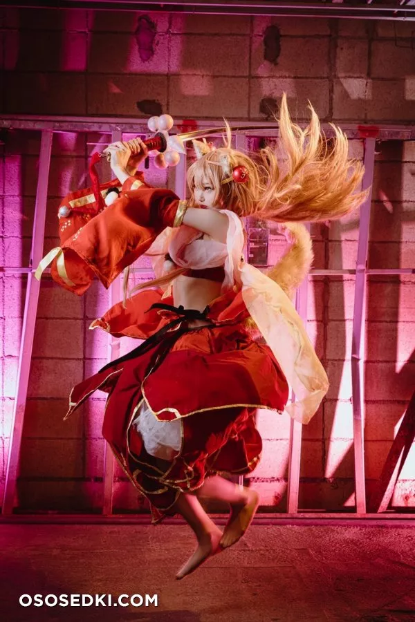 Suzuka Gozen mirinnebi - Photo 5