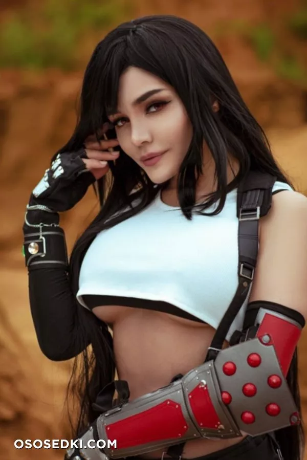 Kalinka Fox - Tifa - Photo 4