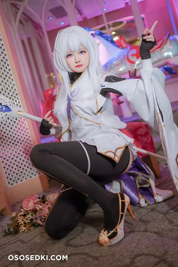 Arty Huang - Merlin Prototype - Photo 10