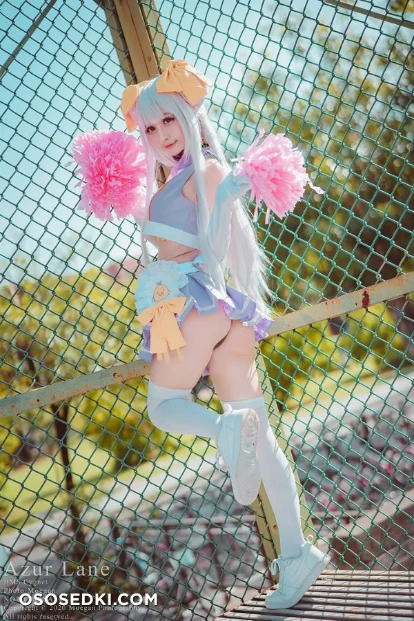 [沖田凜花Rinka] HMS Cygnet, cheerleader ver. (アズールレーン) - Photo 1