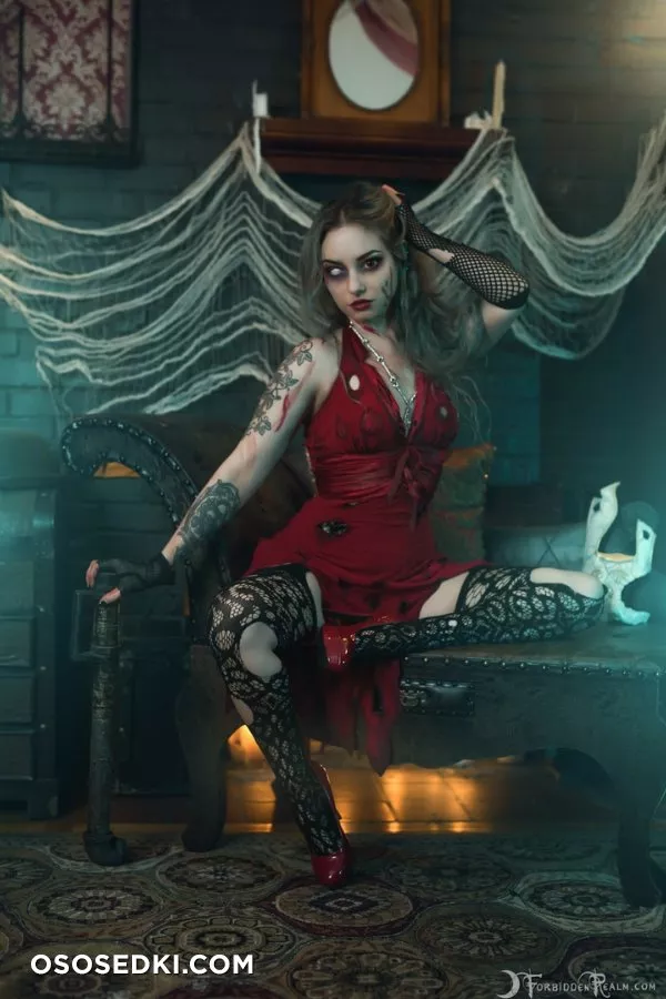 Genevieve - Splicer - Photo 9
