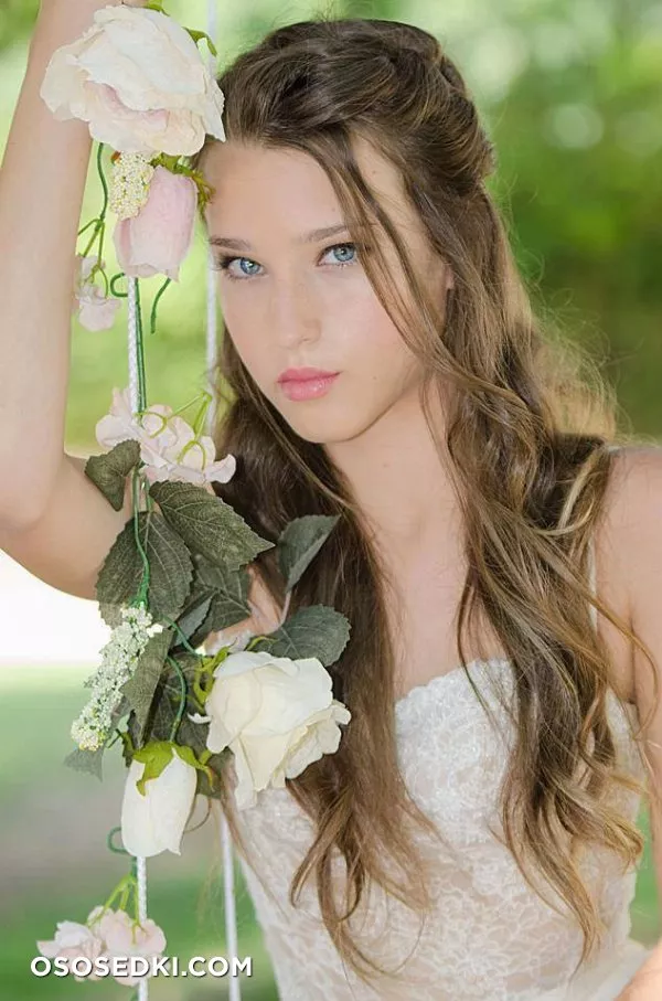 Tanya Lauren - Photo 3