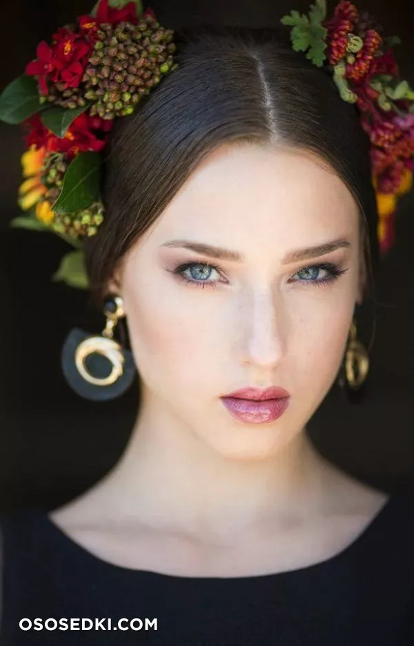 Tanya Lauren - Photo 8