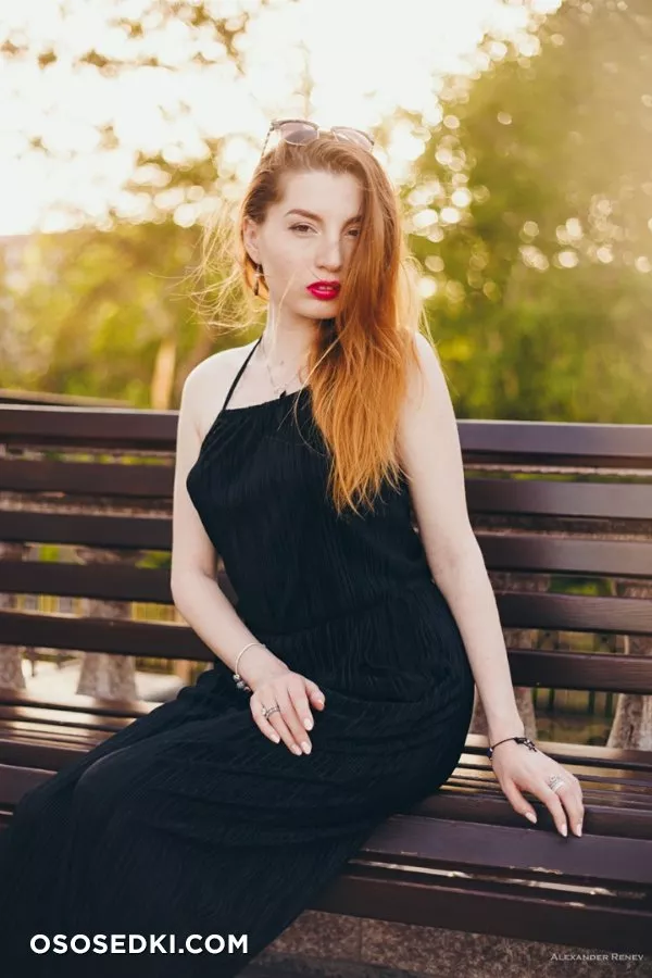 Лиса Бутторс - Photo 29