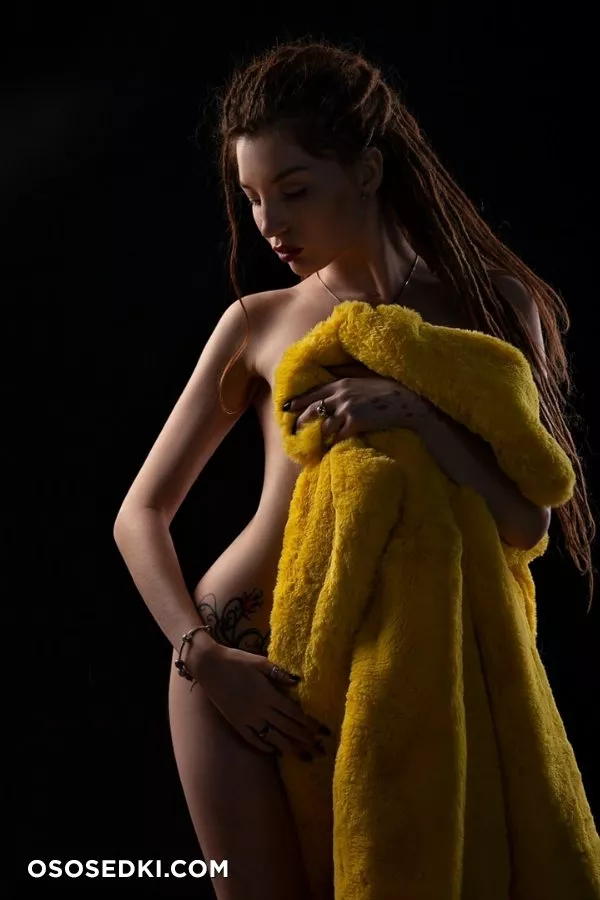 Лиса Бутторс - Photo 94