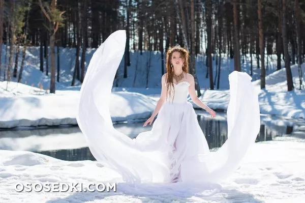 Лиса Бутторс - Photo 102