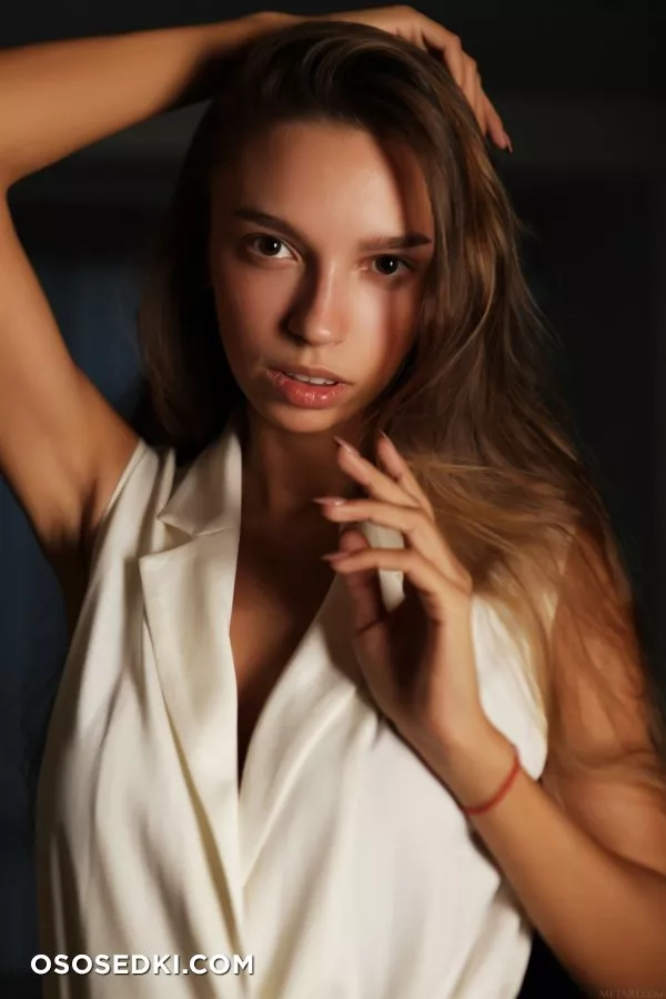 Aya Beshen (Elin) - Photo 151