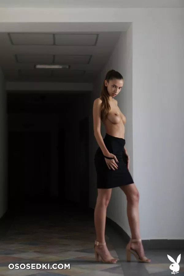 Aya Beshen (Elin) - Photo 701