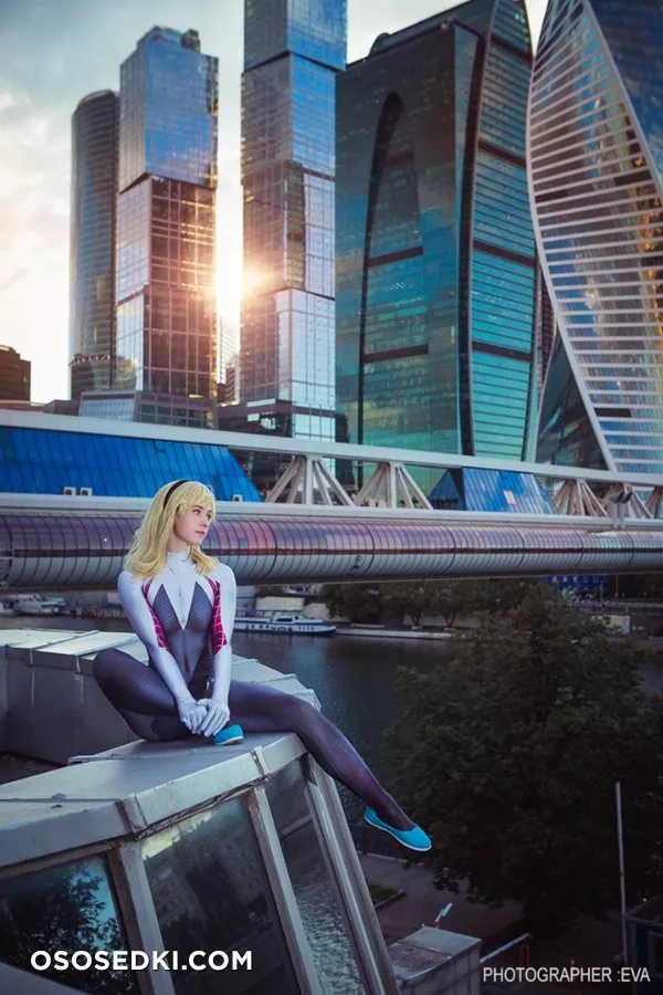 Gwen Stacy Amazing Spider Girl - Photo 9