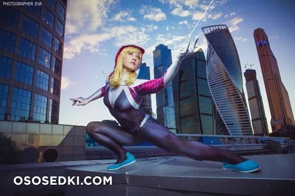 Gwen Stacy Amazing Spider Girl - Photo 11