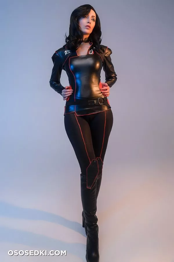 Miranda Lawson - Mass Effect - Photo 10