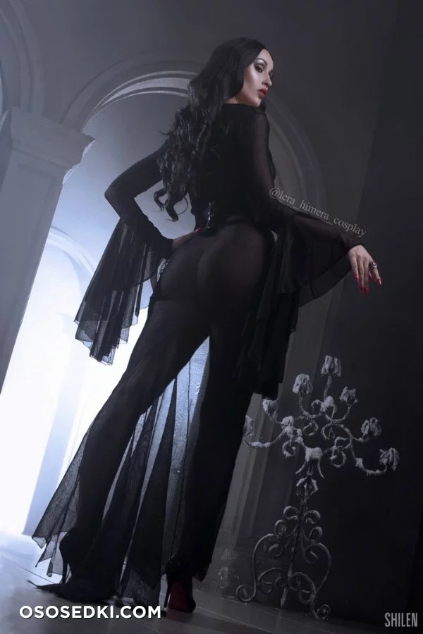 Morticia Addams - The Addams Family - Photo 12