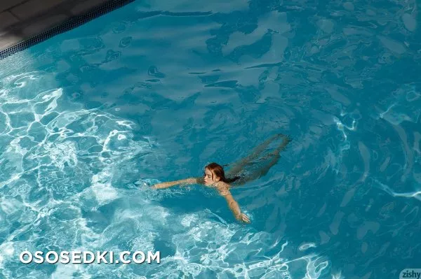 Zoey Luna Swimsuit XXS - Photo 5