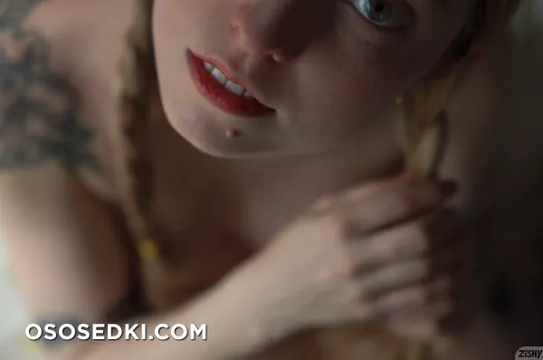 Caring Erin Wife Is Beautiful - Photo 20