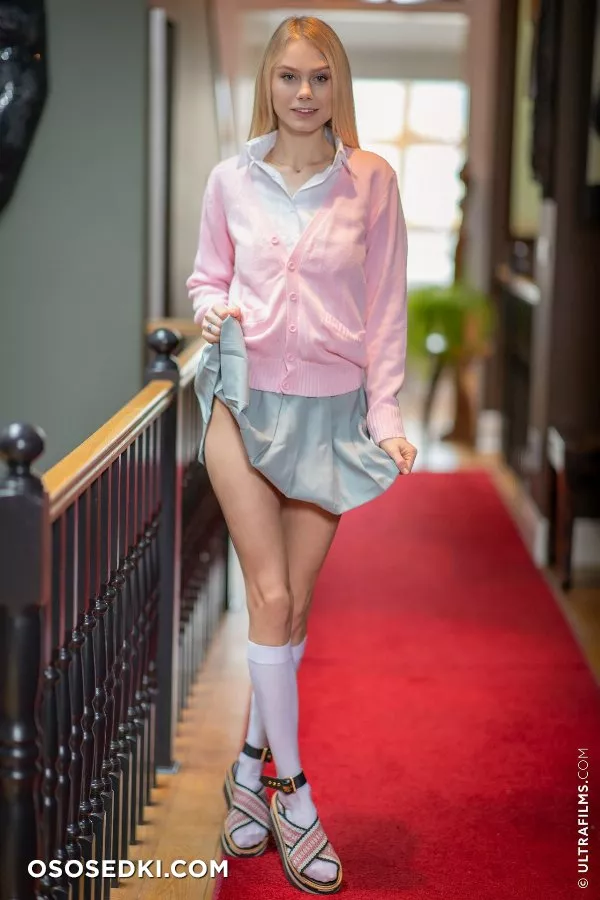 Nancy A - Play With Me - Photo 4