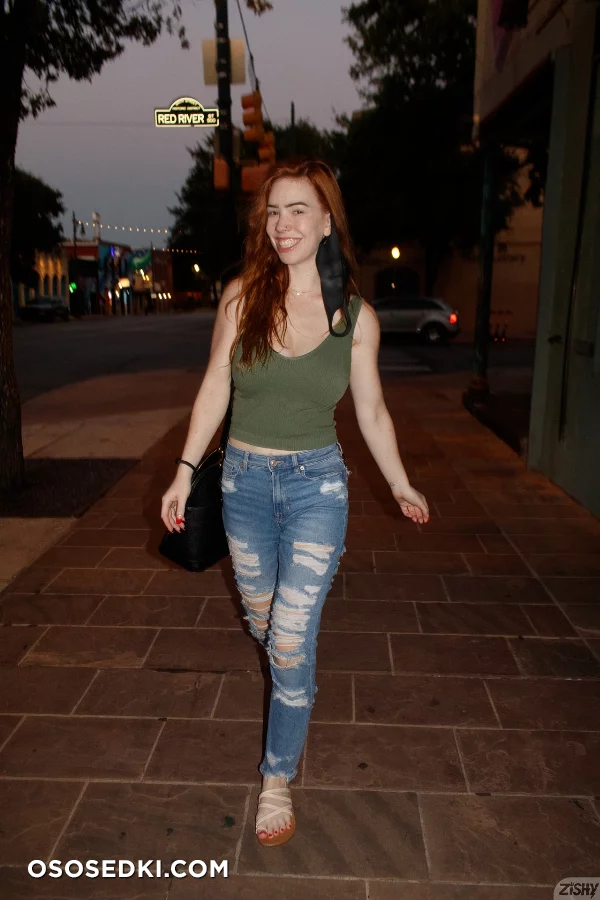 Nala Brooks At Dough Boys - Photo 1