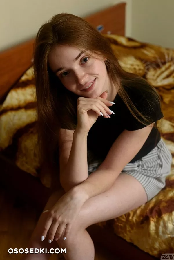 Olga Cee Inverted Introvert - Photo 7