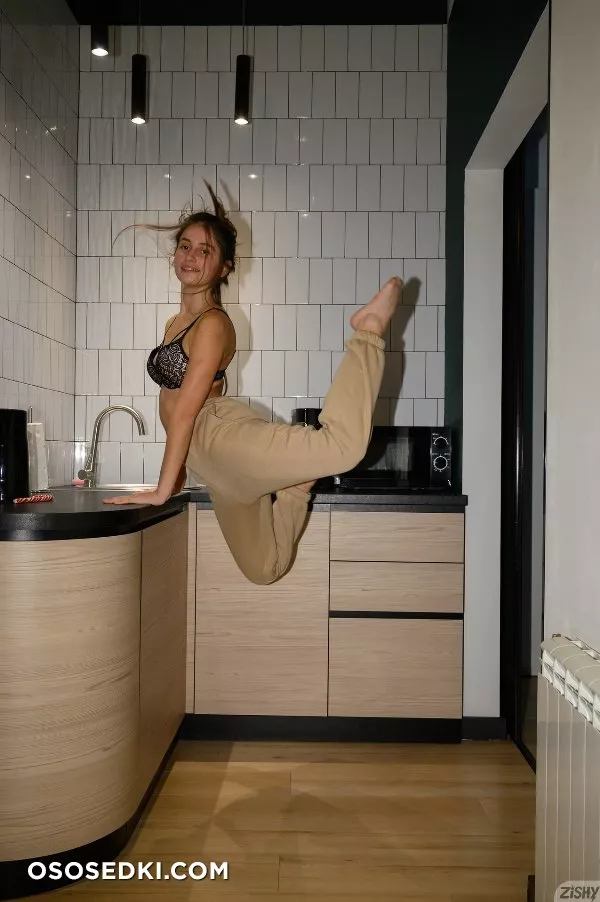 Irina Dyvyn Meanwhile In Europe - Photo 10