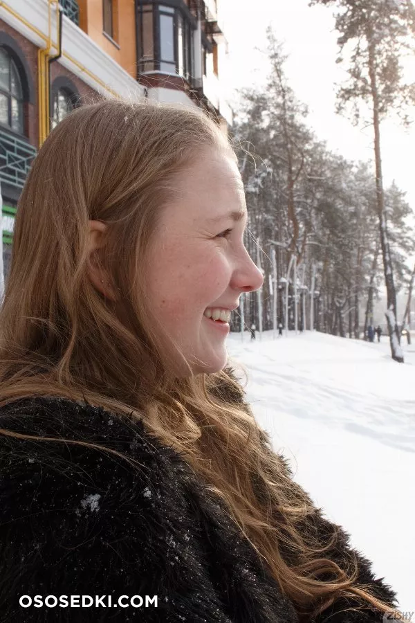 Lida Nowak Snow Is Quiet - Photo 3