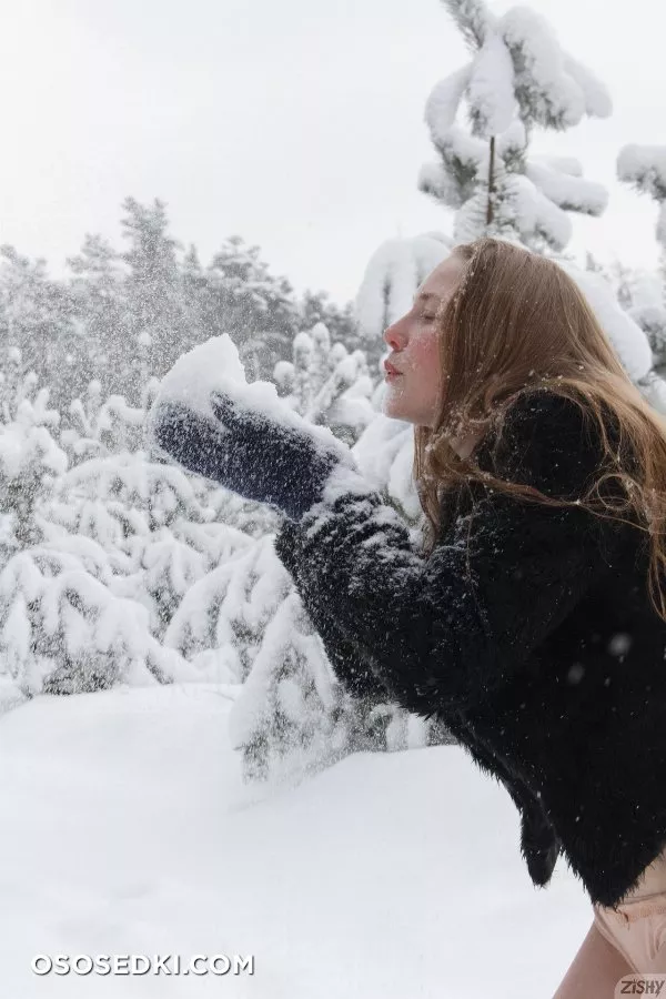 Lida Nowak Snow Is Quiet - Photo 50