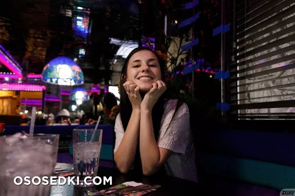 Claire Mandeville Vegas Jobs - Photo 19