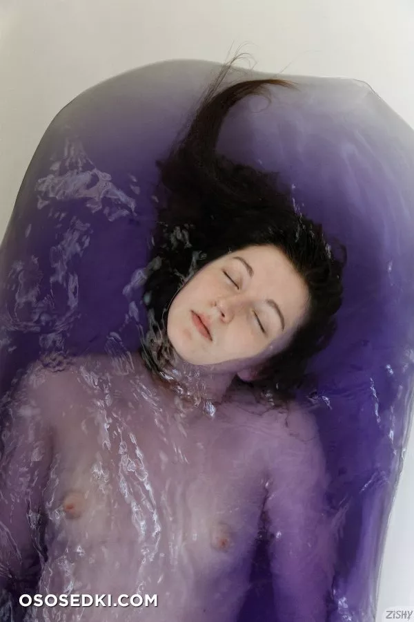 Rowan Emerson Smells Like Purple - Photo 47