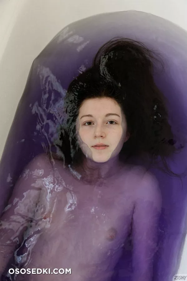 Rowan Emerson Smells Like Purple - Photo 49